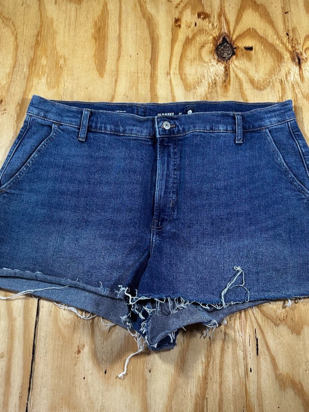 Old Navy Sky Hi A-Line Denim Shorts - Size 20